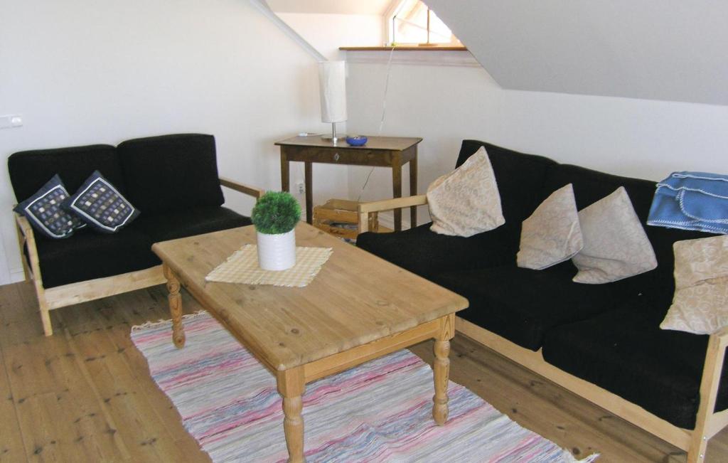 Stunning Home In Lidhult With 3 Bedrooms And Sauna photo 4