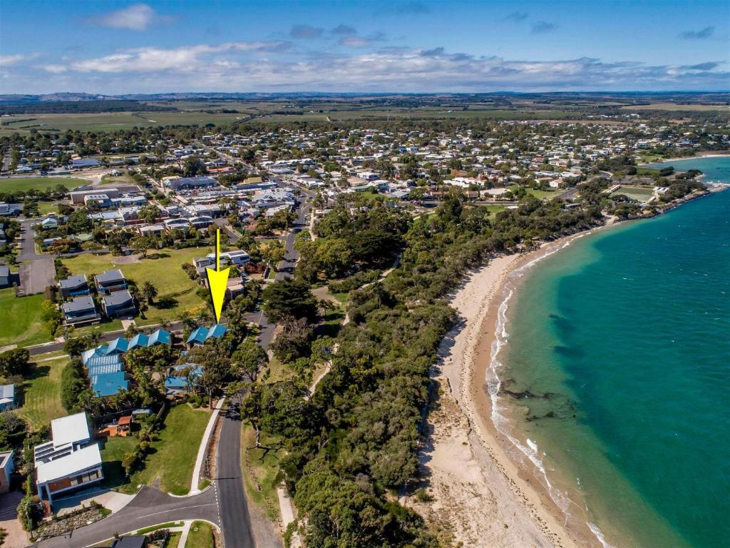 Beachy Haven at Sails close to the Beach photo 3