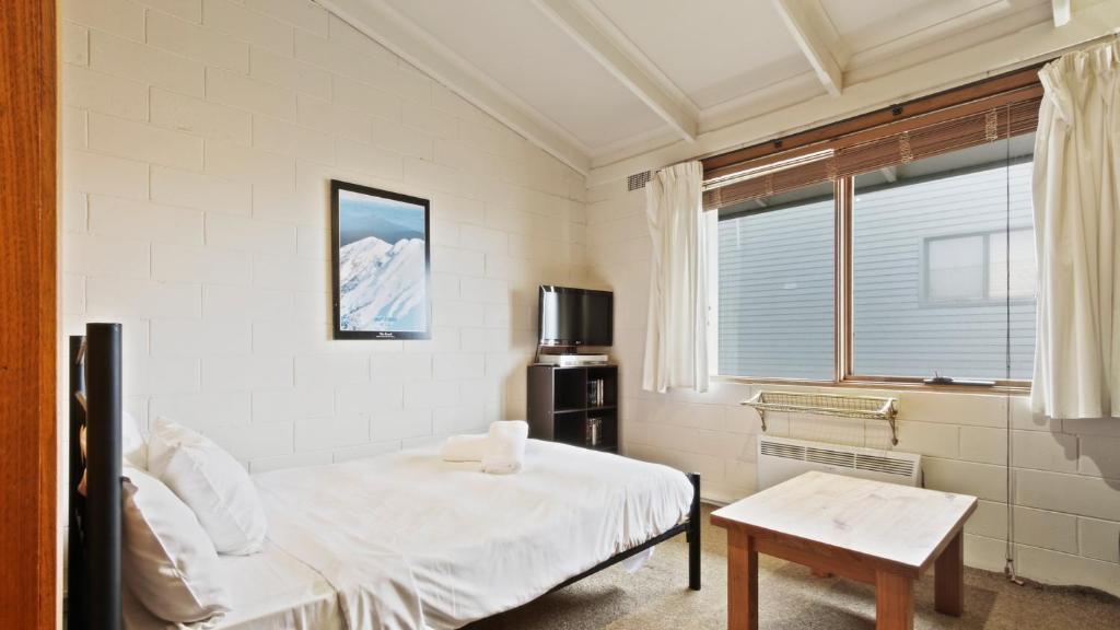 Alpine Haven 7 photo 3