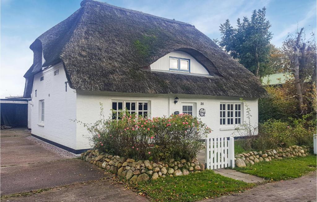 Amazing Home In Norddeich With Wifi And 3 Bedrooms
