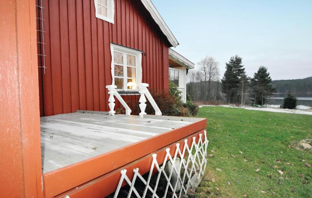 Beautiful Home In stra mtevik With 3 Bedrooms, Sauna And Wifi photo 2
