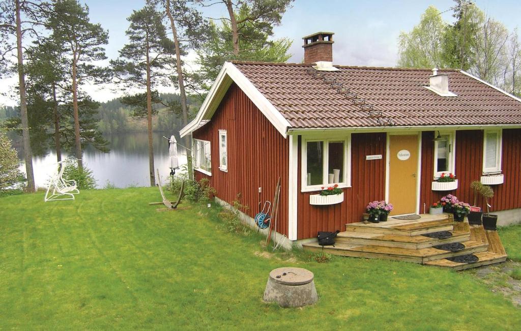 Beautiful Home In Aplared With 2 Bedrooms, Sauna And Wifi