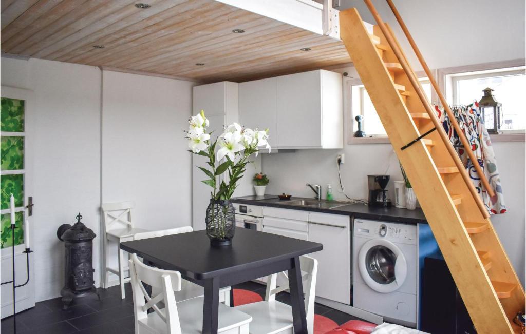 Beautiful Home In Vimmerby With 1 Bedrooms And Wifi photo 2