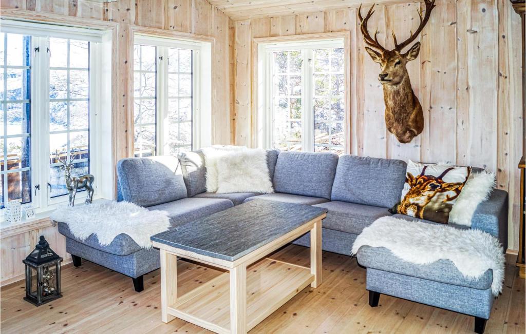 Amazing Home In Matredal With 5 Bedrooms, Sauna And Internet photo 3