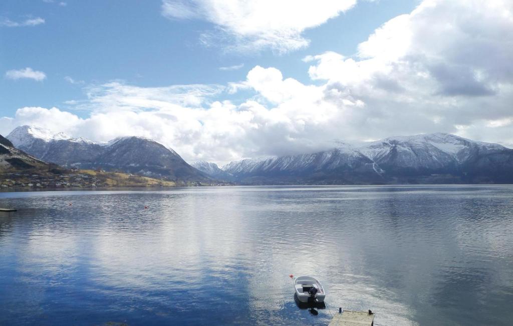 Awesome Apartment In Rosendal With 2 Bedrooms, Sauna And Internet photo 2