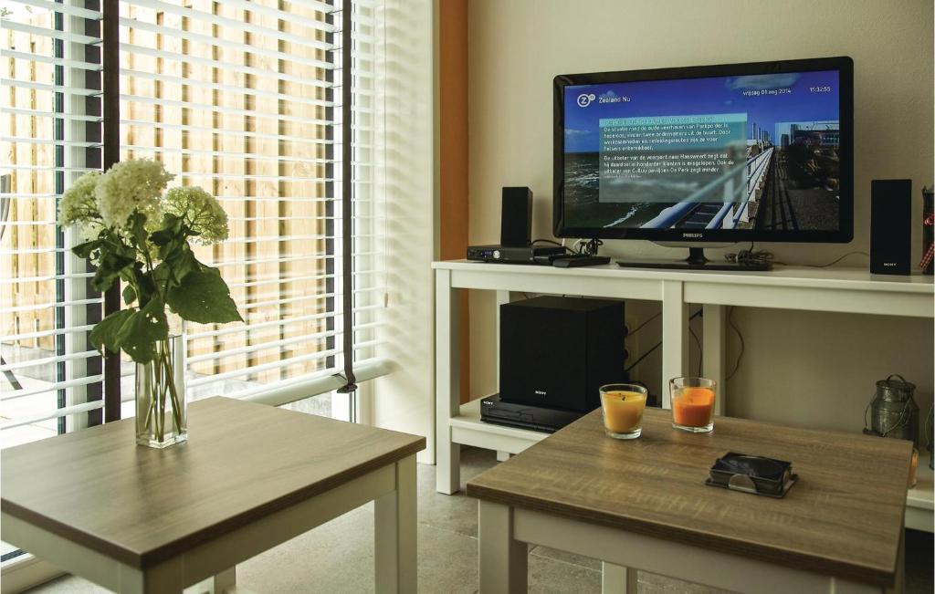 Nice Home In Retranchement With 1 Bedrooms And Wifi photo 4
