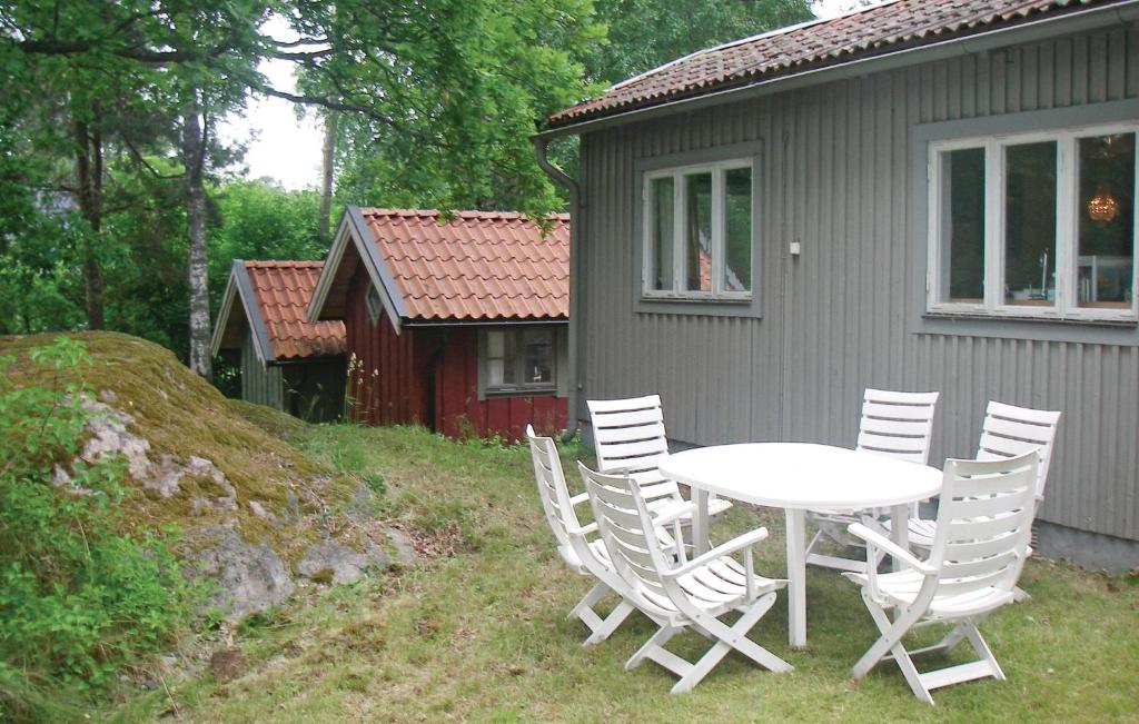 Amazing Home In Trosa With 3 Bedrooms photo 4