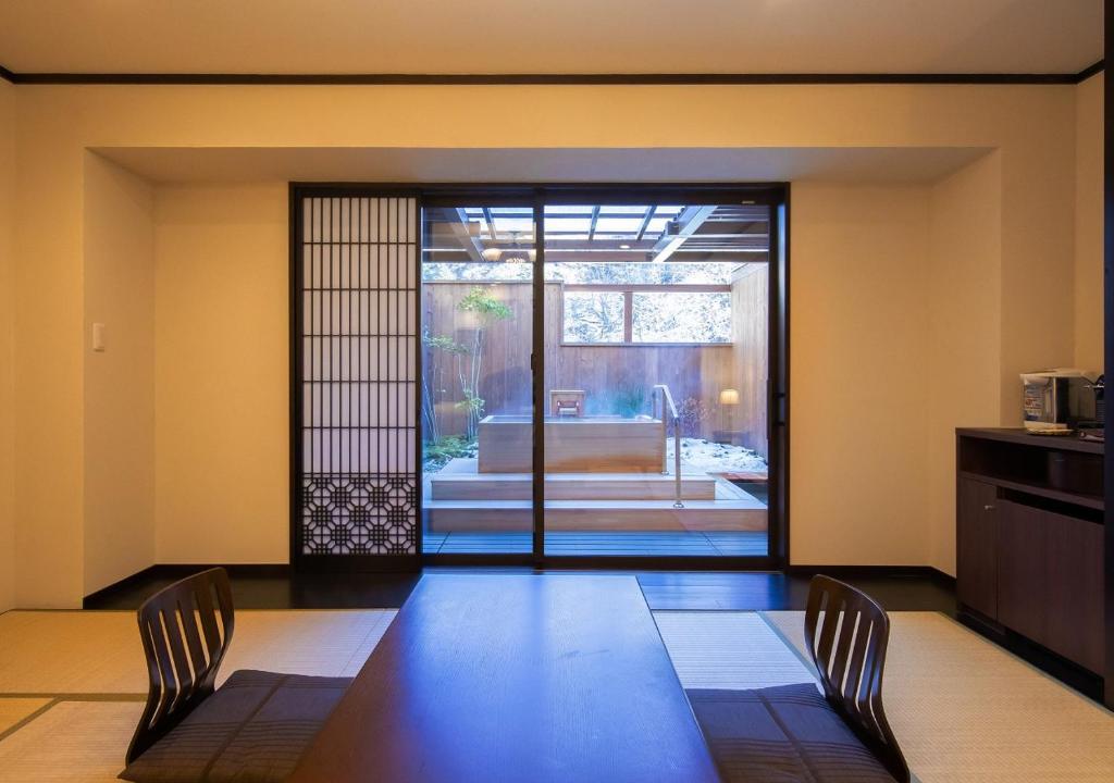 Tateshina Shinyu Onsen photo 3