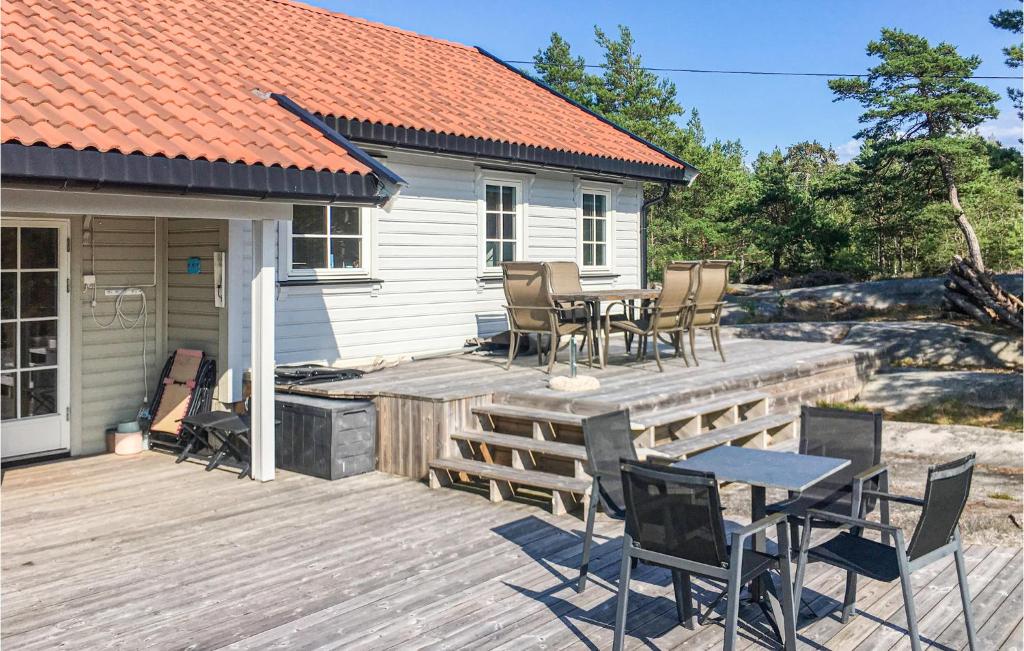 Awesome Home In Skjeberg With 4 Bedrooms photo 3
