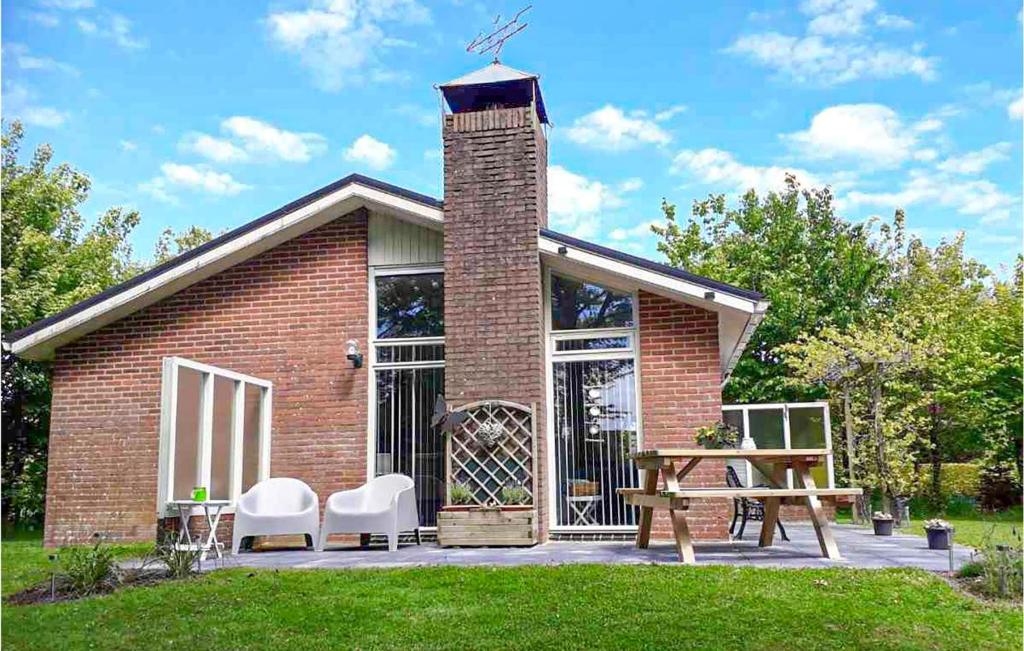 Beautiful Home In Lauwersoog With 3 Bedrooms And Wifi photo 4