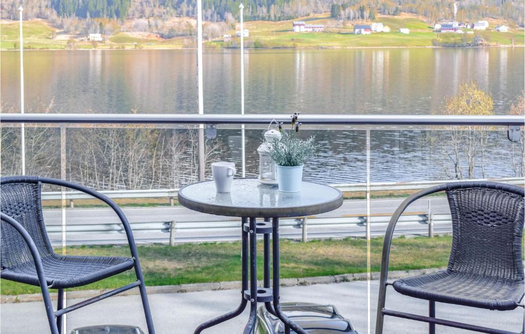 Beautiful Apartment In Vossestrand With 2 Bedrooms And Wifi photo 2