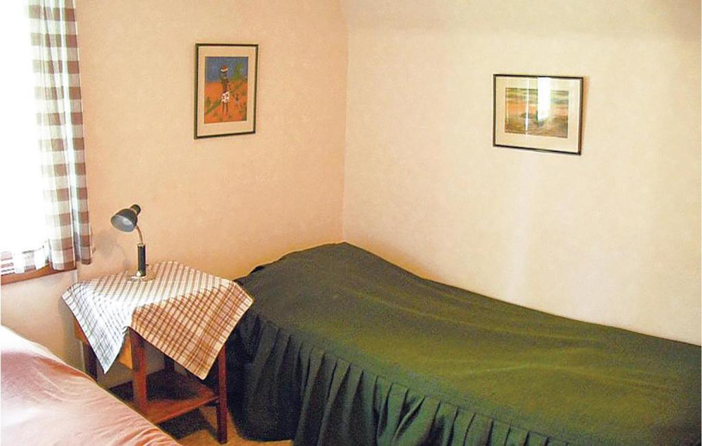Awesome Home In Mrbylnga With 2 Bedrooms photo 3