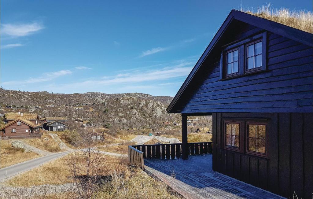 Amazing Home In seral With 4 Bedrooms And Sauna photo 2