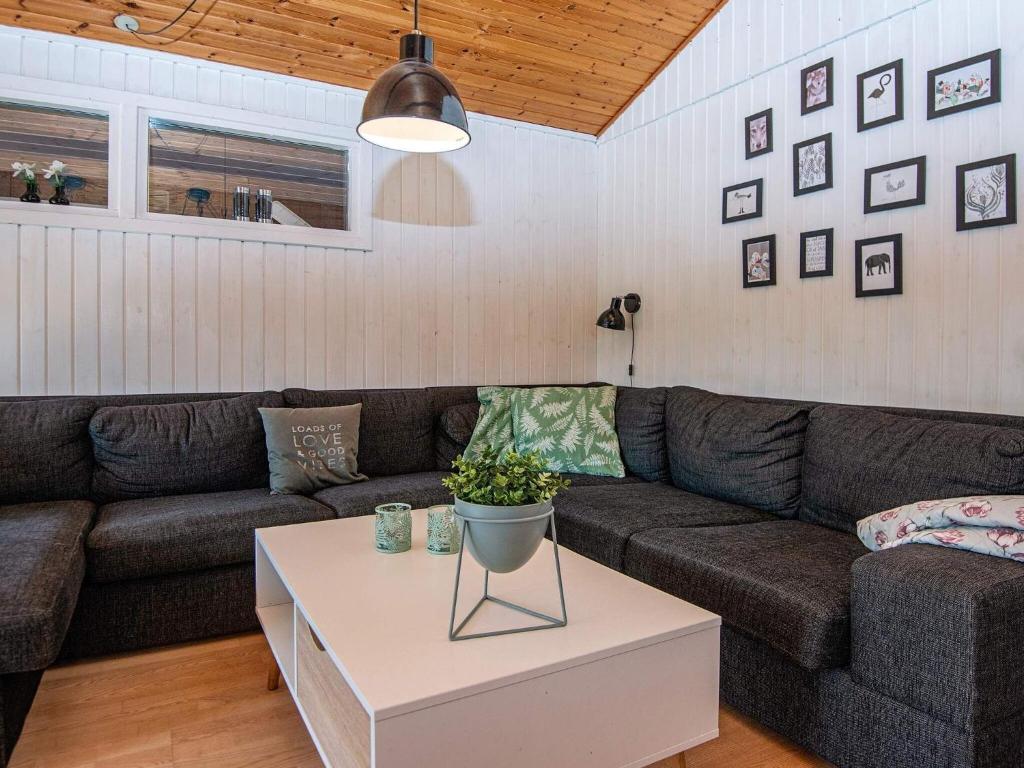 Holiday home Bjert XVII