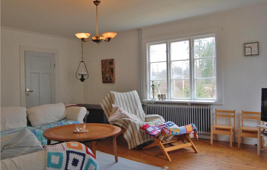 Nice Home In Urshult With 3 Bedrooms photo 4