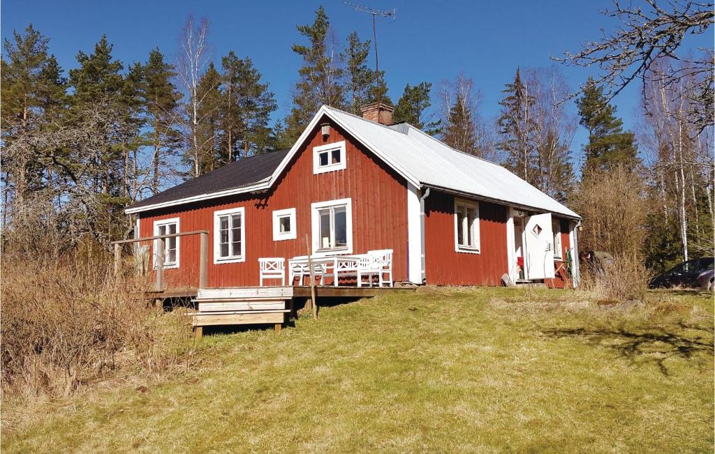 Nice Home In Urshult With 3 Bedrooms