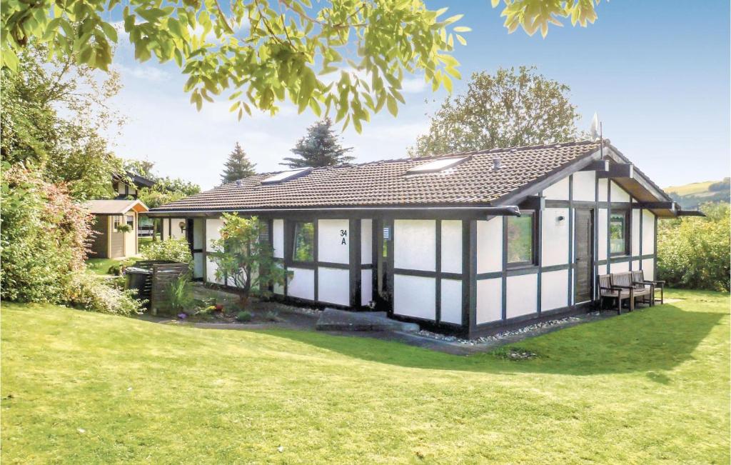 Stunning Home In Meschede With 1 Bedrooms And Wifi