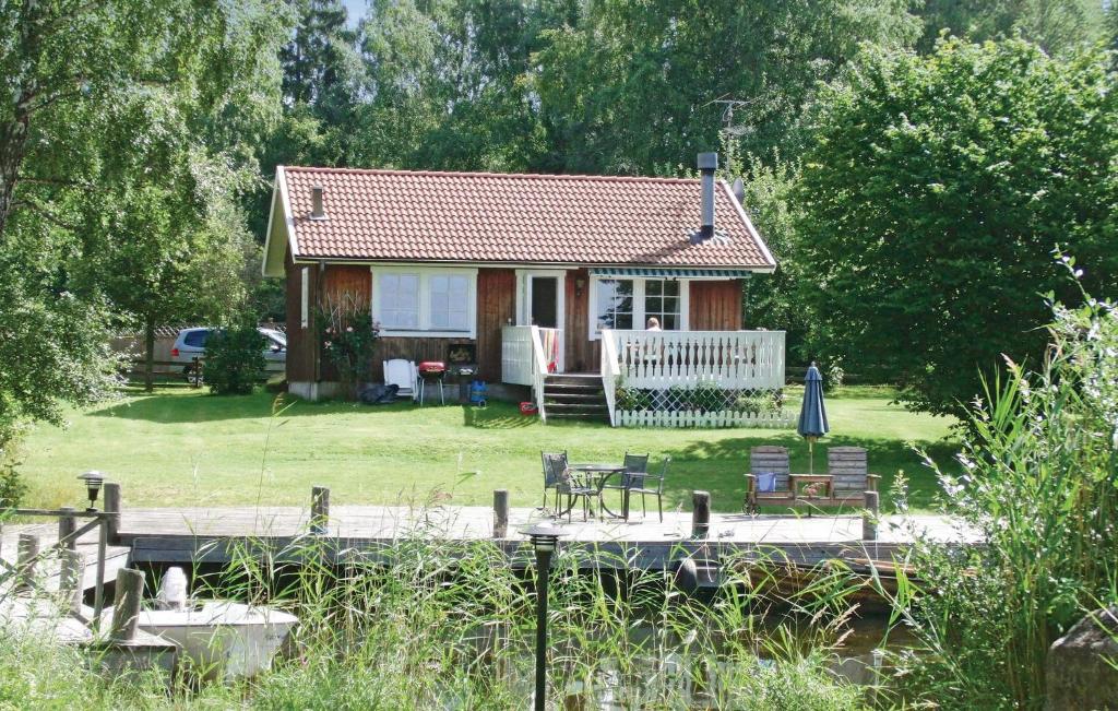 Stunning Home In Sjtorp With 2 Bedrooms And Wifi