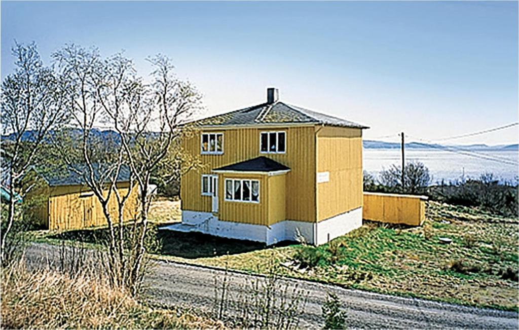 Beautiful Home In Agdenes With 3 Bedrooms