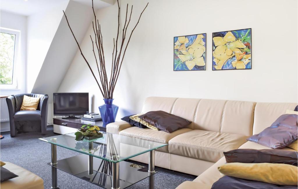 Awesome Apartment In Bad Berleburg-bergh, With 2 Bedrooms And Wifi photo 3