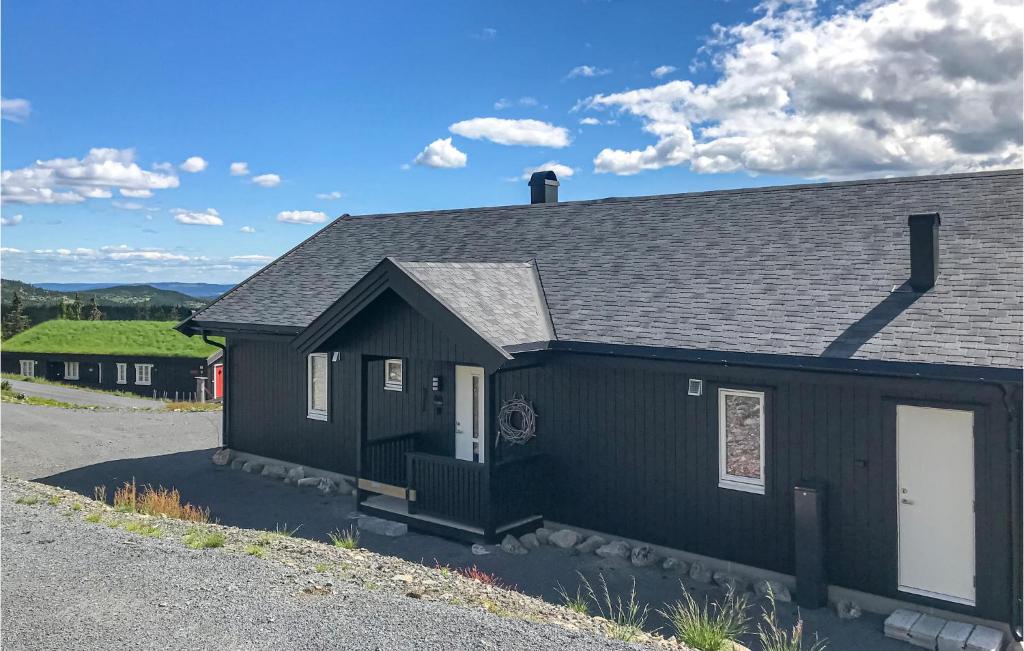 Nice Home In Sjusjen With 4 Bedrooms And Wifi photo 3