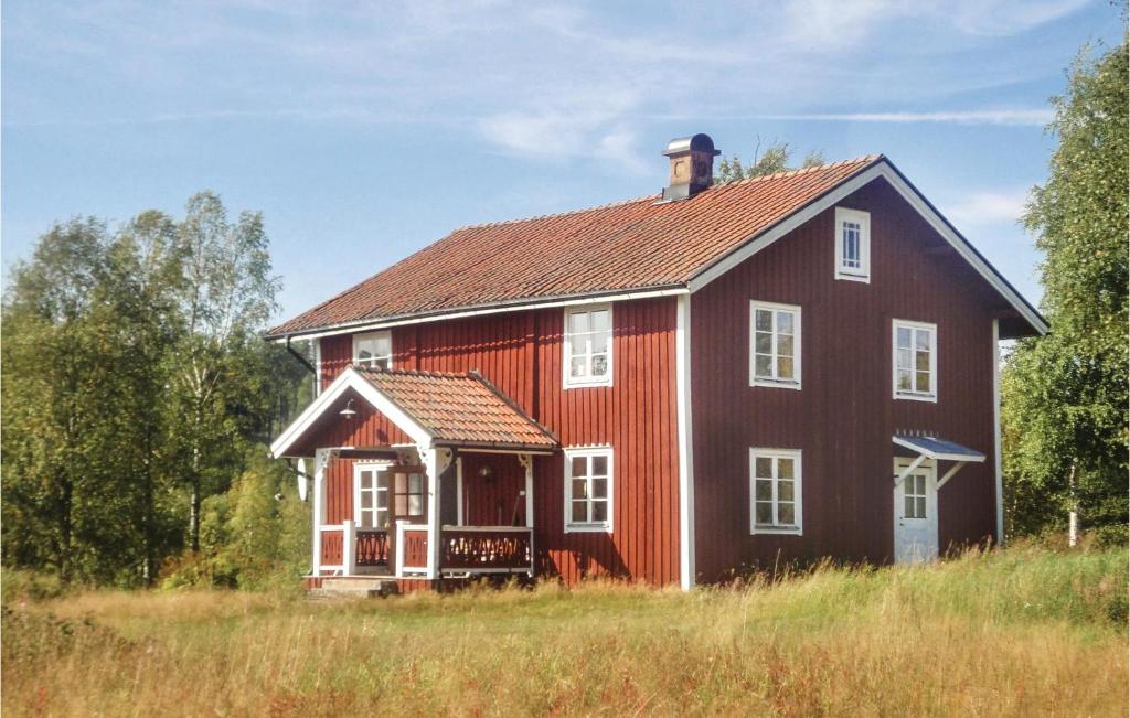 Awesome Home In Bograngen With 4 Bedrooms photo 2