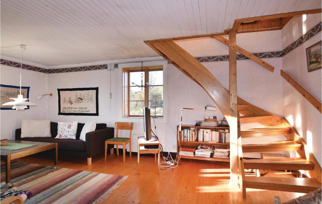 Awesome Home In Bograngen With 4 Bedrooms photo 4