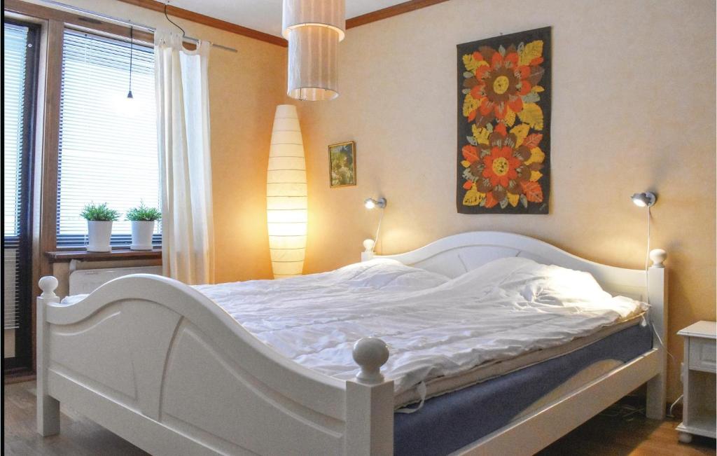 Beautiful Home In Vimmerby With 2 Bedrooms photo 4