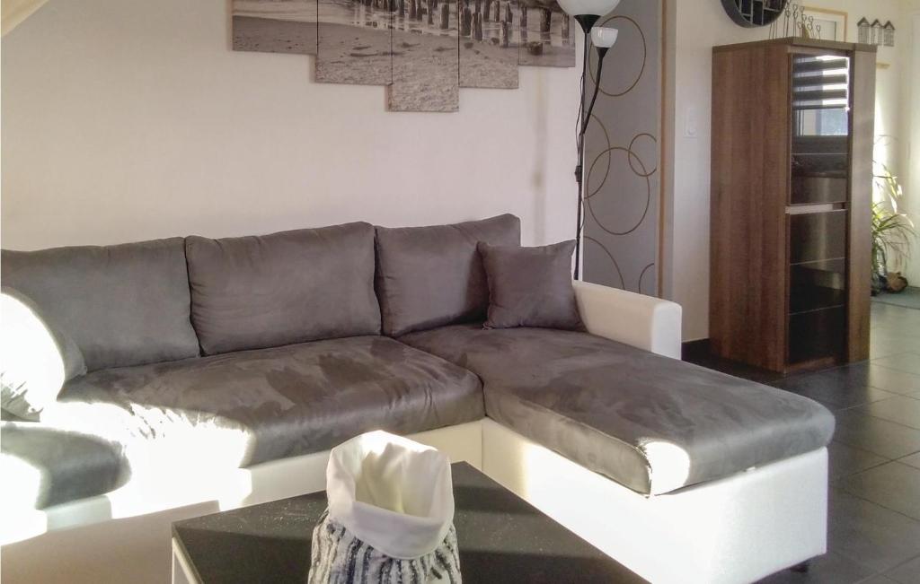 Awesome Home In Angles With 4 Bedrooms And Wifi photo 2
