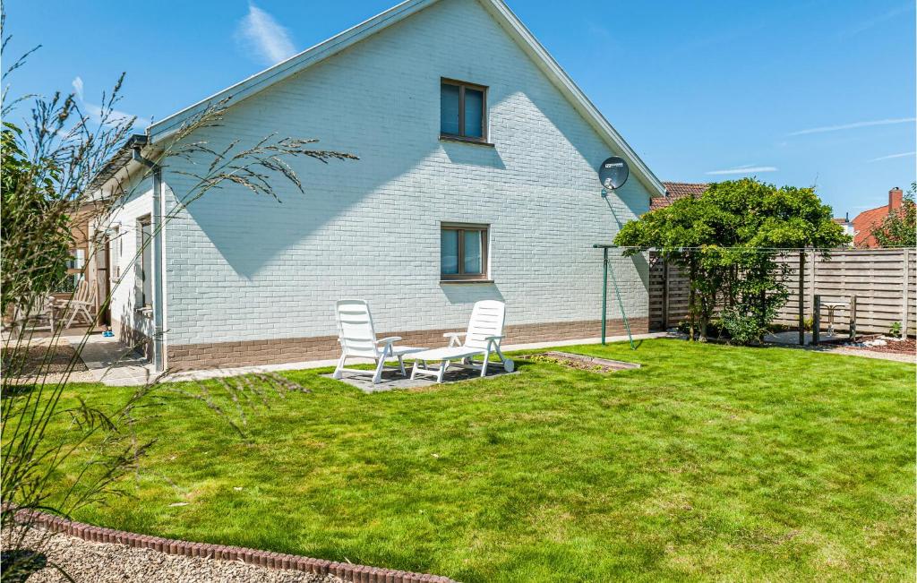 Amazing Home In Oostduinkerke With 3 Bedrooms And Wifi photo 4