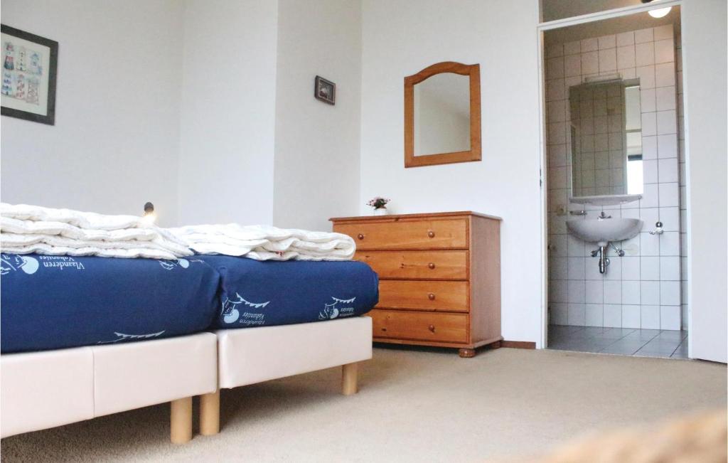 Beautiful Apartment In Breskens With 2 Bedrooms And Wifi photo 4