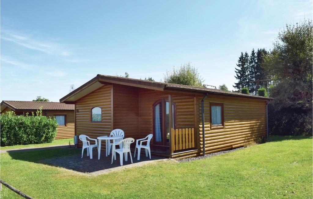 Awesome Home In Gerolstein With 2 Bedrooms And Wifi photo 3
