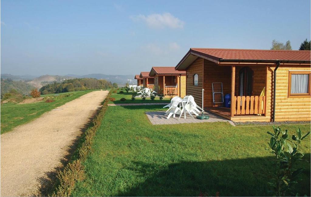 Awesome Home In Gerolstein With 2 Bedrooms And Wifi photo 4