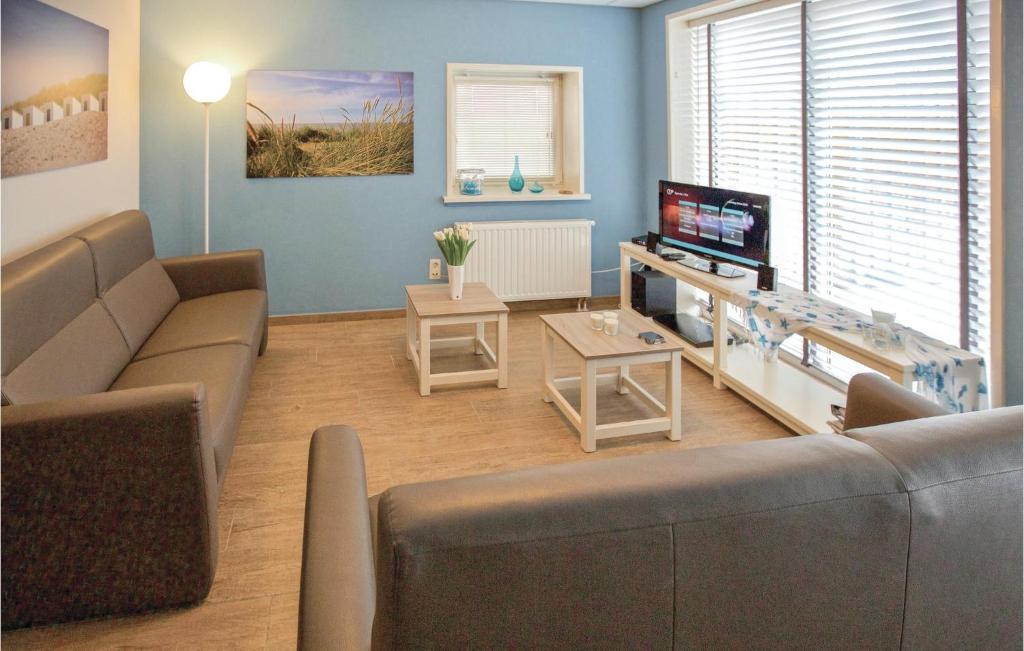 Amazing Home In Retranchement With 3 Bedrooms And Wifi photo 3