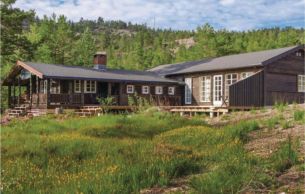 Amazing Home In Treungen With 5 Bedrooms And Sauna