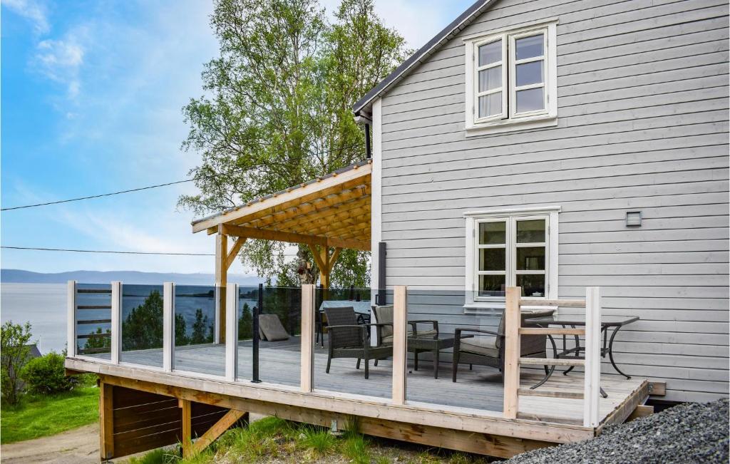 Amazing Home In Ballangen With 2 Bedrooms And Wifi