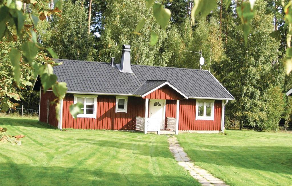 Nice Home In Vittaryd With 2 Bedrooms And Wifi photo 2