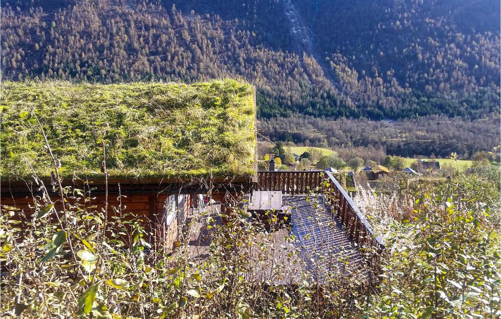 Beautiful Home In Vossestrand With 3 Bedrooms And Wifi