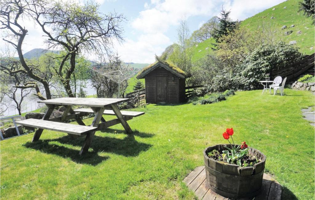 Amazing Apartment In Sandnes With 4 Bedrooms And Wifi photo 4