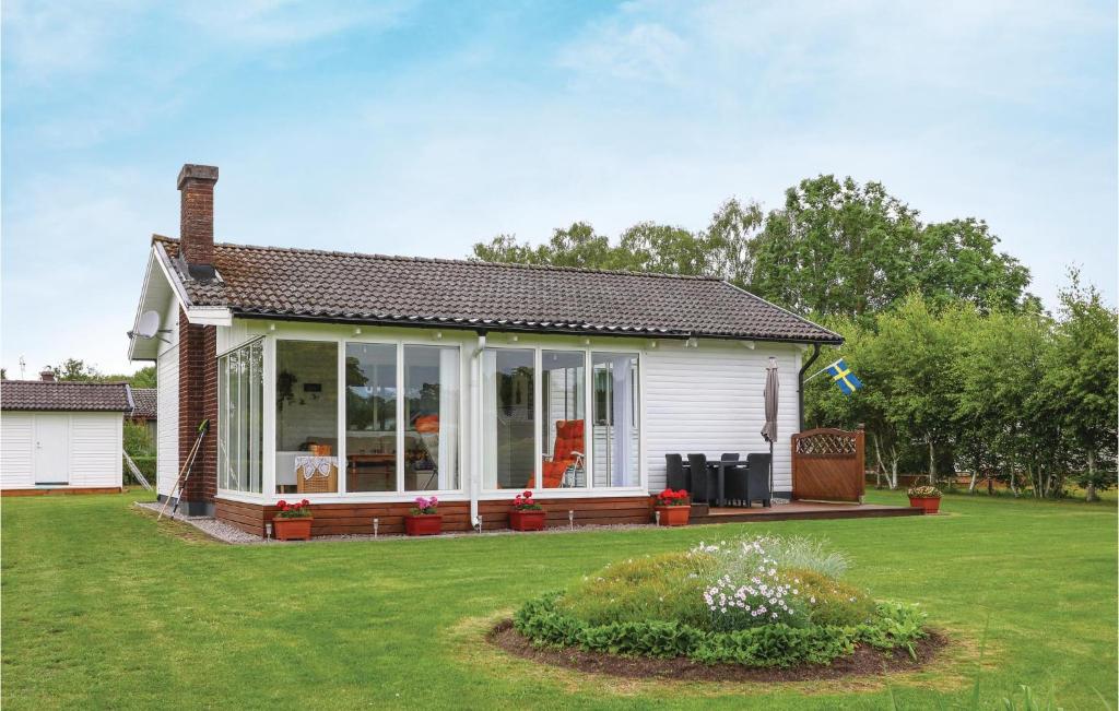 Beautiful Home In Slvesborg With 2 Bedrooms