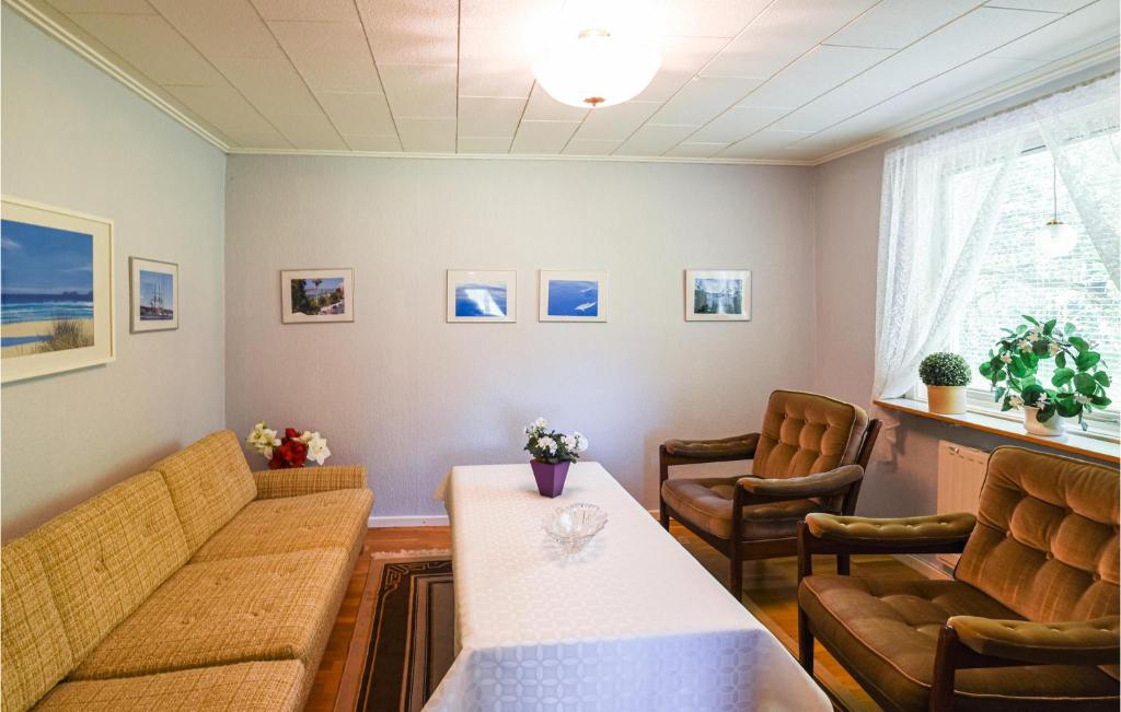 Nice Home In Vnersborg With 3 Bedrooms And Wifi photo 3