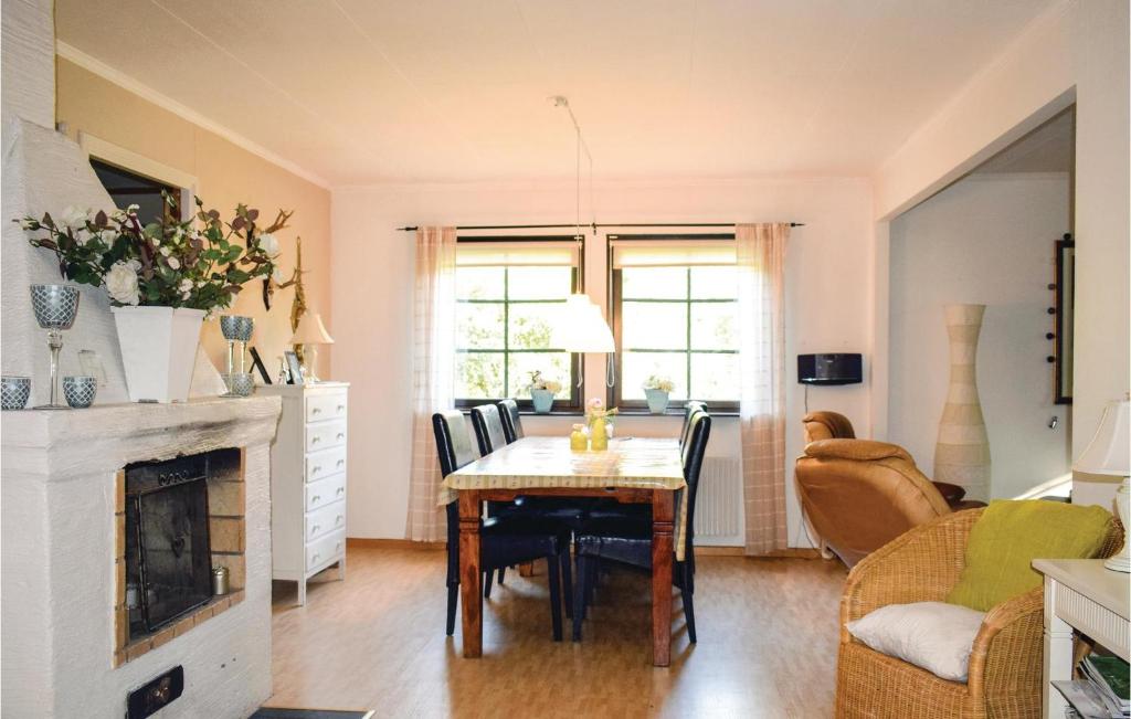 Nice Home In Forsheda With 4 Bedrooms And Sauna photo 4