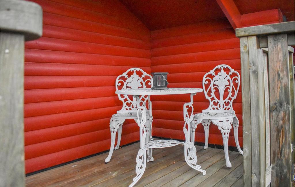 Stunning Apartment In Listerby With Wifi photo 3