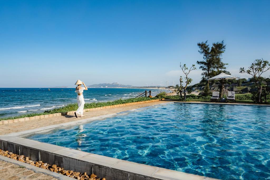 Crown Retreat Quy Nhon Resort