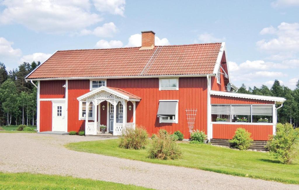 Amazing Home In Nssj With 4 Bedrooms And Wifi