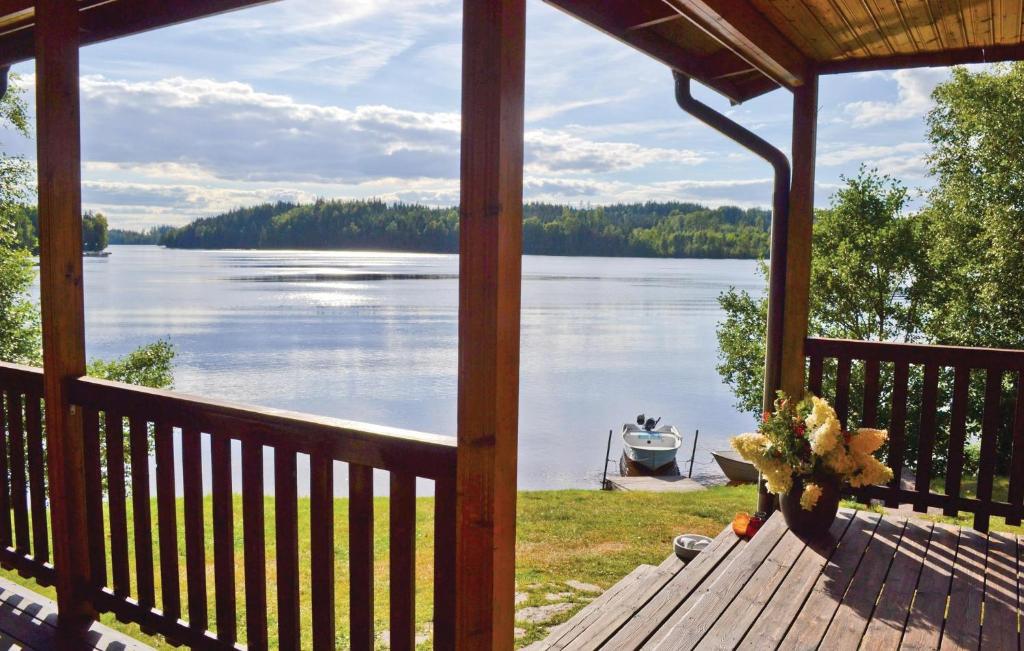 Nice Home In Gislaved With 2 Bedrooms, Sauna And Wifi photo 4