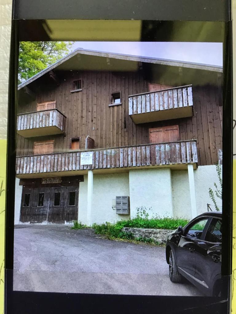 LE REFUGE apparts ET 1chalets A SAMOENS 74