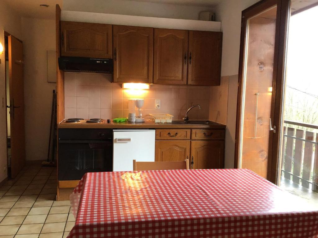 LE REFUGE apparts ET 1chalets A SAMOENS 74 photo 3