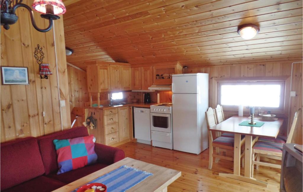 Amazing Home In Ringebu With 2 Bedrooms And Wifi photo 1