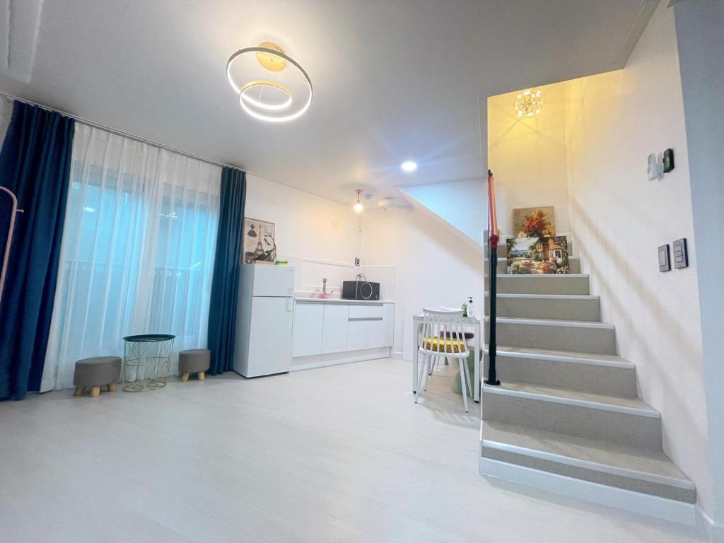 Petit House photo 4